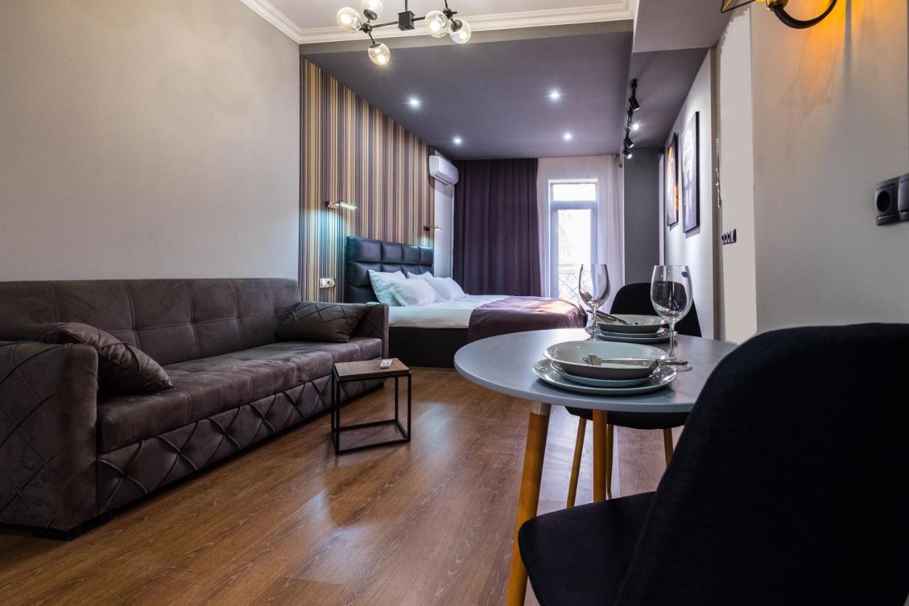 Iren River Side Apartments Tbiliszi Kültér fotó