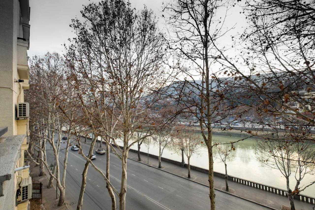 Iren River Side Apartments Tbiliszi Kültér fotó